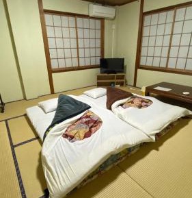 Economy Double Room
