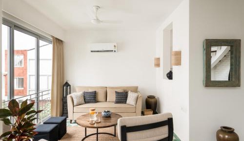 ElTesoro-2Bhk duplex apt with spacious terrace