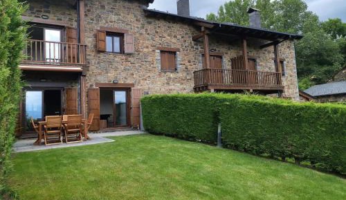 Three-Bedroom Townhouse
