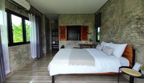 One-Bedroom Chalet