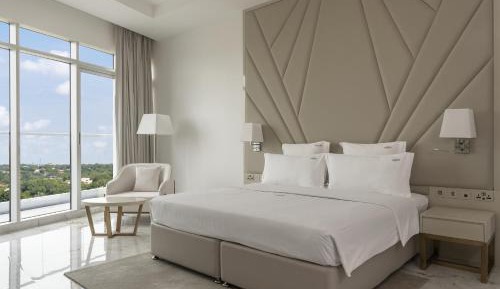 Suite with City View