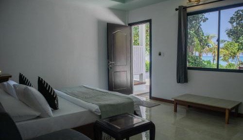 Queen Room with Sea View