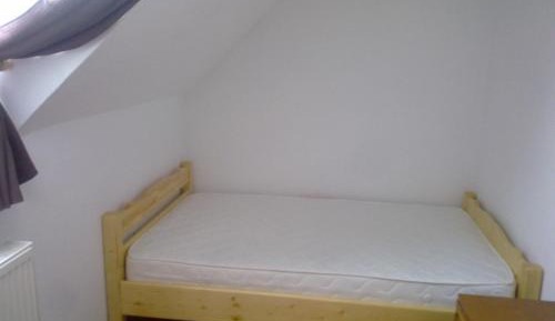Single Room with Shared Bathroom
