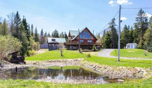 Three-Bedroom Chalet
