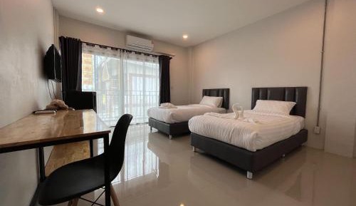 Twin Room with Balcony