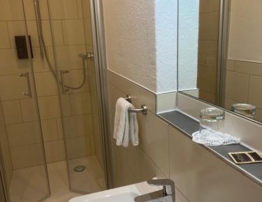 Standard Single Room with Shower