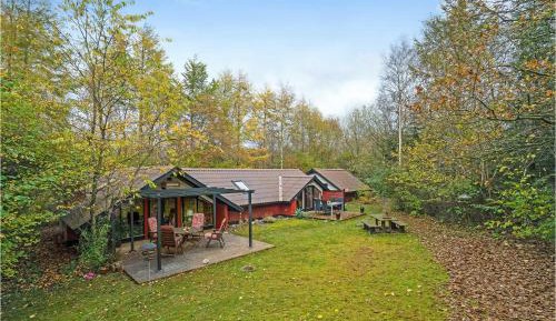 Two-Bedroom Holiday Home