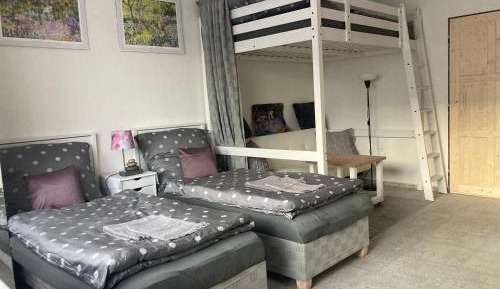 Quadruple Room with Private Bathroom