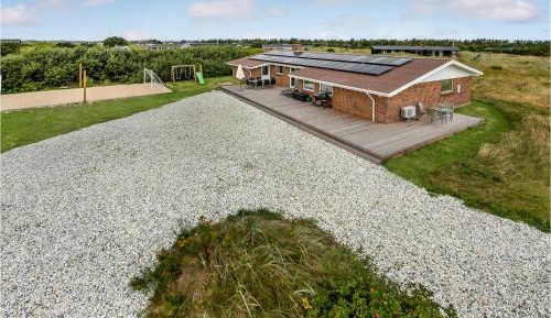 Four-Bedroom Vacation Home