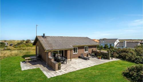 Three-Bedroom Vacation Home 