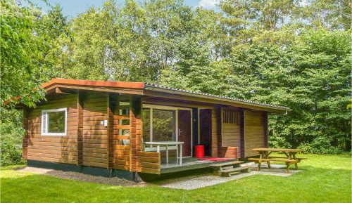 Three-Bedroom Holiday Home 