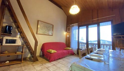 Apartment (8 Adults)