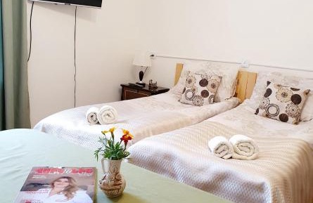 Deluxe Double Room with Extra Bed
