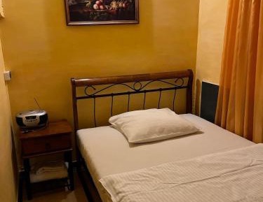 Deluxe Double Room with Shower