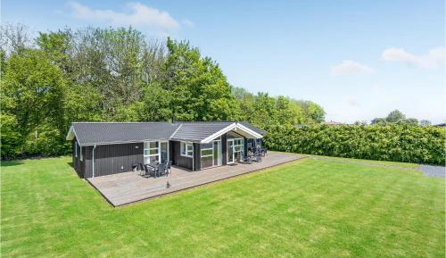 Five-Bedroom Holiday Home