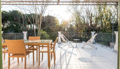 Apartment with Terrace