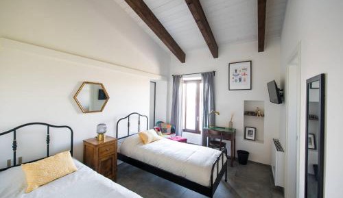 Twin Room with Private Bathroom