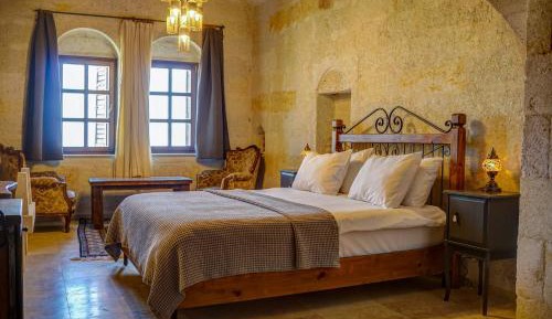 King Suite with Spa Bath