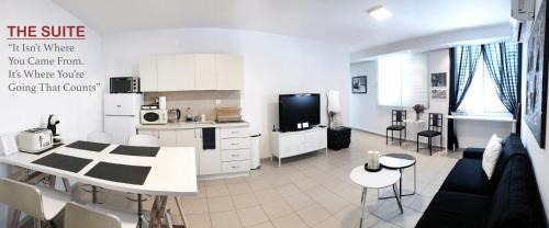 One-Bedroom Suite