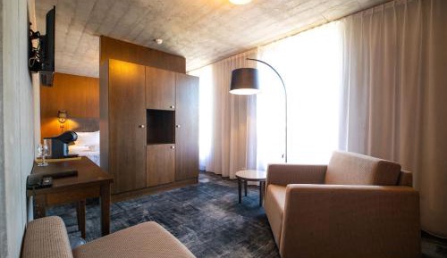 Suite with Spa Access