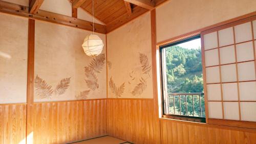 Japanese-Style Room