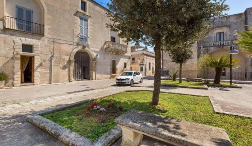 Deluxe Double Studio