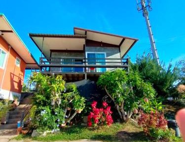 Cottage (4 Adults)