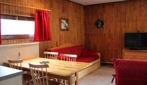 Apartment (6 Adults)