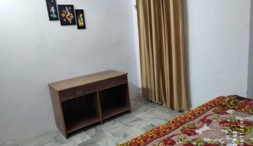 Double Room with Shared Bathroom