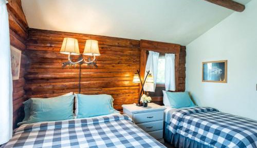 Cottage (4 Adults)