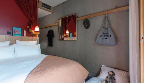 Double Room with Terrace (2 adults + 1 child)