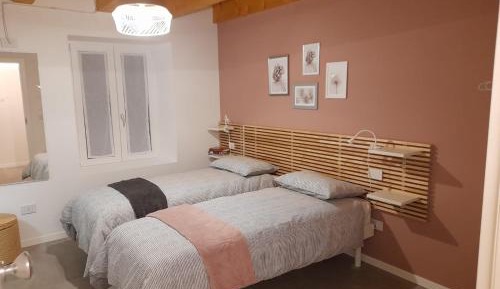 Double or Twin Room with Private Bathroom