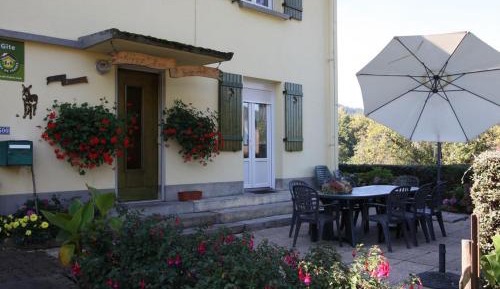 Holiday Home (9 Adults)