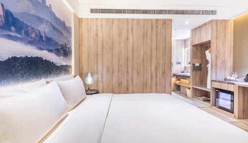 Superior Double Room with View