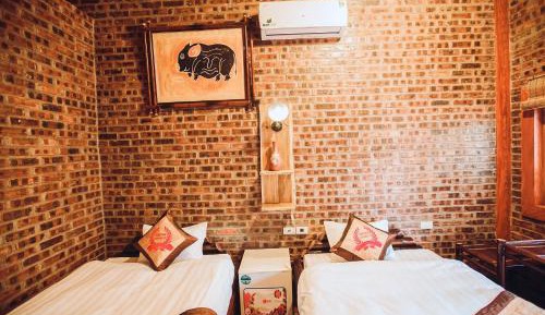 Twin Room with Private Bathroom