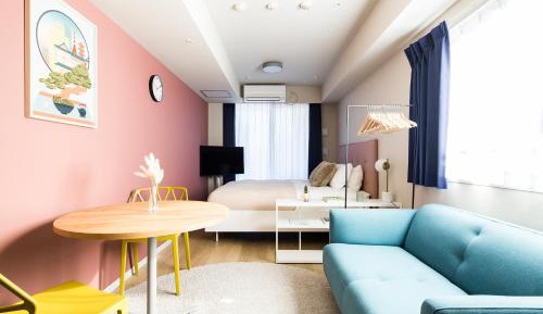 Deluxe Studio Apartment