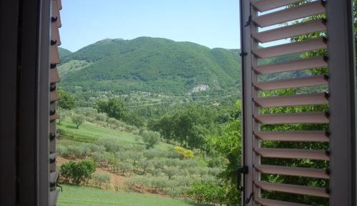 Family Room with Mountain View