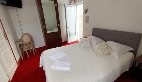 Double Room with Courtyard View