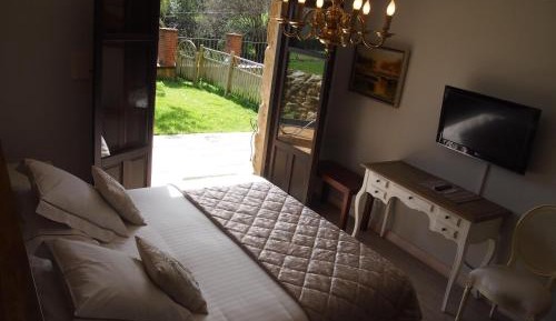 Superior Double or Twin Room with Terrace