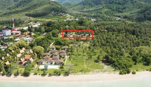 Five-Bedroom Villa