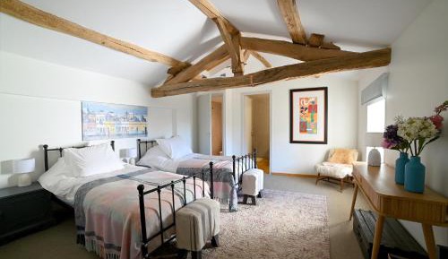 Deluxe Twin Room