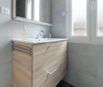 Apartment with Balcony