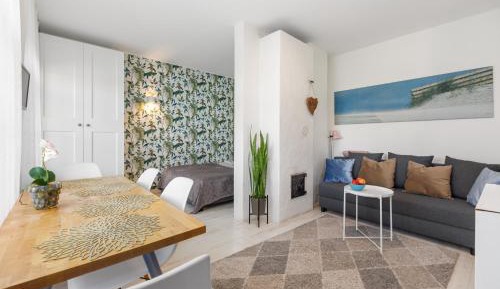 Studio Apartment