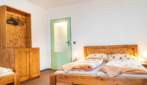 Classic Quadruple Room