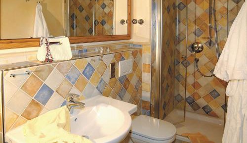 Budget Single Room