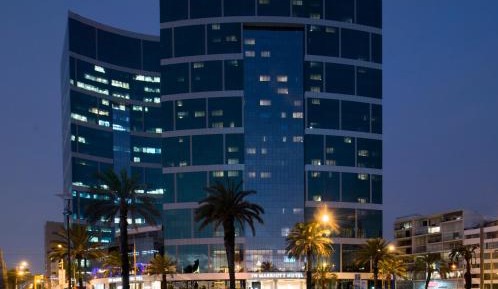 Deluxe Room, 1 King Bed, Ocean/City view