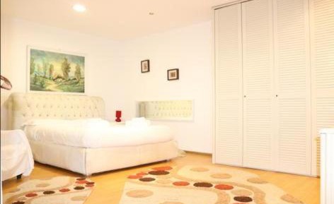 Two-Bedroom Deluxe Apartment