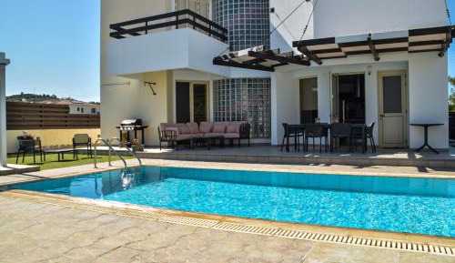 Villa with Private Pool