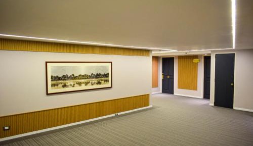 Deluxe Double Room (1 adult + 1 child)