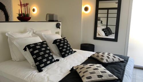 King Room with Spa Bath